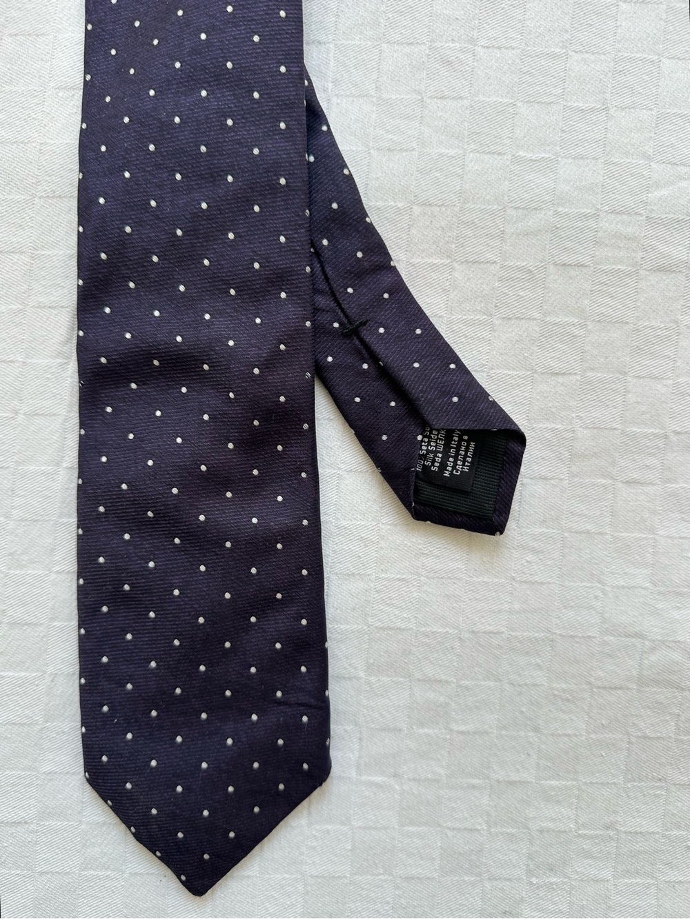 Hugo Boss Made in Italy 100% Silk
